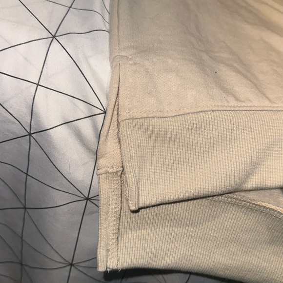 Cream Hoodie - Picture 4 of 6